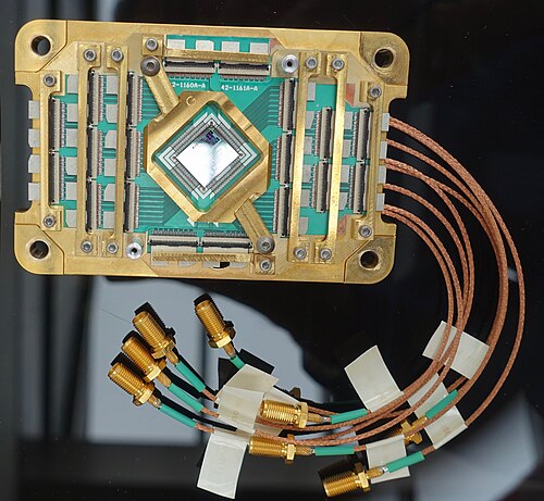 100+ qubit NISQ devices are used in chemistry simulations.