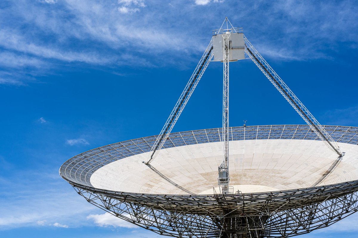 Small Satellite Constellations (LEO) Expand Global Internet Access.