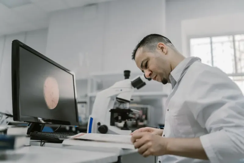 Moderna And Merck's Personalized MRNA Neoantigen Cancer Vaccine Intismeran Autogene (V940/mRNA-4157) Is Expected To Receive Its First Regulatory Approval In 2028 As Adjuvant Treatment For High-risk Melanoma. Moderna And Merck's Personalized MRNA Neoantigen Cancer Vaccine Intismeran Autogene (V940/mRNA-4157) Is Expected To Receive Its First Regulatory Approval In 2028 As Adjuvant Treatment For High-risk Melanoma.