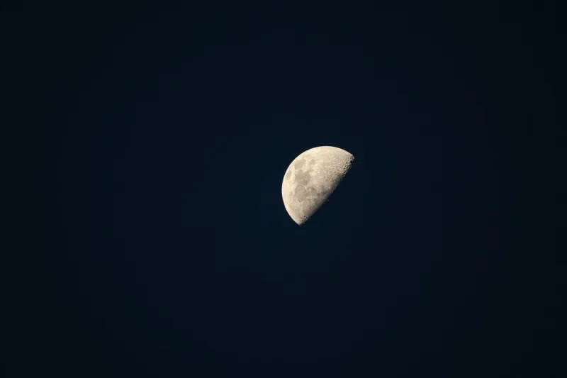 The Moon Base Becomes A Permanent Settlement Of 10,000,000+ People. The Moon Base Becomes A Permanent Settlement Of 10,000,000+ People.